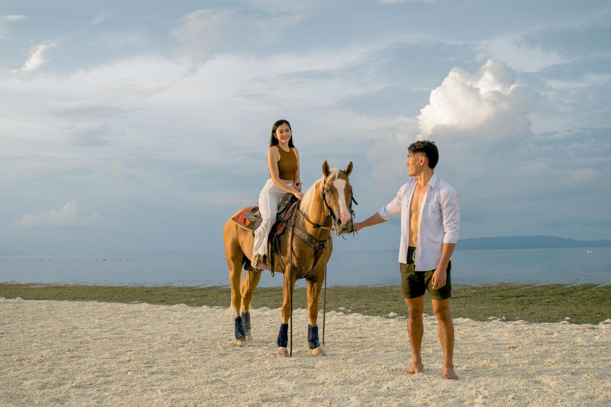Modala Beach Resort Panglao-stad Buitenkant foto