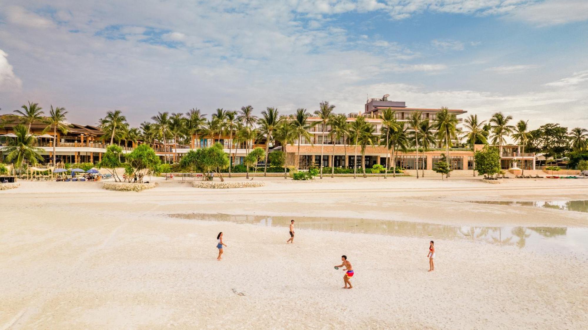 Modala Beach Resort Panglao-stad Buitenkant foto